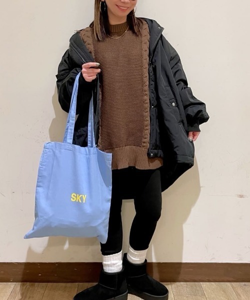 Right-on(ライトオン)の「HONEYSUCKLE ROSE(ハニーサックルローズ)【レディース】ケーブルフリンジセーター(ニット/セーター・レディース・オフホワイト/ブラウン/ブルー・L/M)」の10枚目の写真