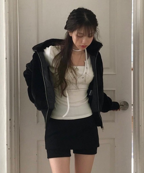 lulufa(ルルファ)の「フロントレースアップデザインロンT(Tシャツ/カットソー・レディース・グレー/ホワイト・LARGE/MEDIUM)」の7枚目の写真