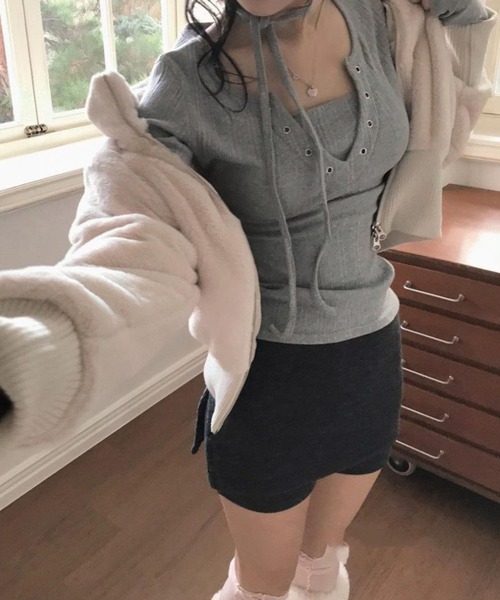 lulufa(ルルファ)の「フロントレースアップデザインロンT(Tシャツ/カットソー・レディース・グレー/ホワイト・LARGE/MEDIUM)」の18枚目の写真