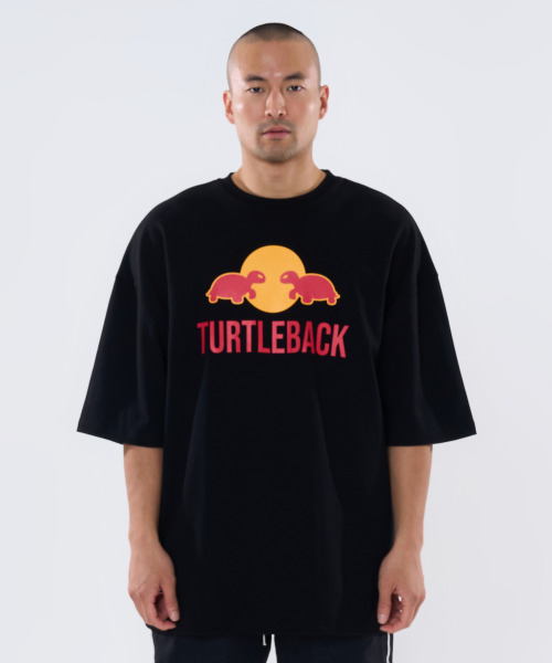 TURTLEBACK(タートルバック)の「レッドブギー オーバーサイズ 半袖 (ブラック)(Tシャツ/カットソー・メンズ・その他・LARGE/X-LARGE/XX-LARGE/MEDIUM)」の4枚目の写真
