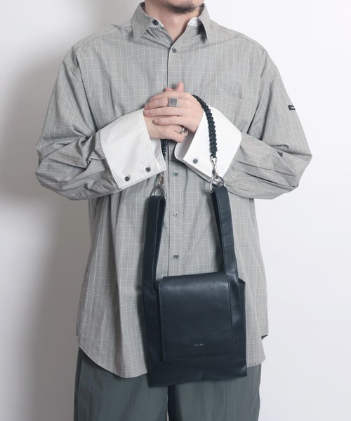 YArKA（ヤーカ）の「【YArKA/ヤーカ】real leather braided strap flap marche bag [wam11] / コブラ編フラップマルシェバッグ（ハンドバッグ・レディース・ブラック・FREE）」の6枚目の写真