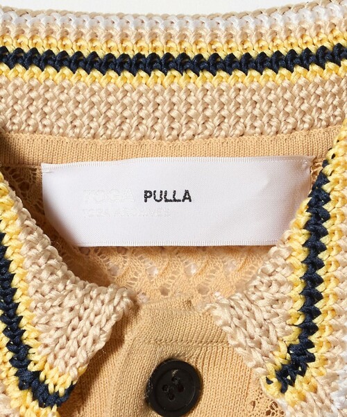 TOGA PULLA（トーガ　プルラ）の「＜TOGA PULLA＞レース ポロニット（ニット/セーター・レディース・ベージュ/ブラック・36）」の4枚目の写真