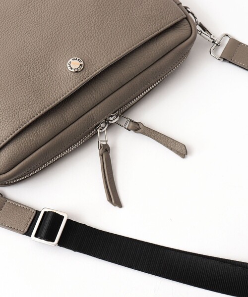 waku（ワク）の「【waku】レザーショルダーバッグ（WK-0109）（ショルダーバッグ・メンズ・グレイッシュベージュ/ブラック・FREE）」の16枚目の写真