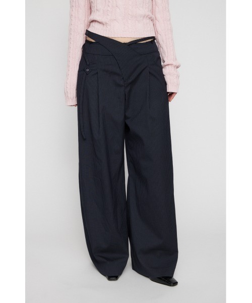 LAGUA GEM（ラグアジェム）の「WAIST DESIGN STRIPE パンツ（スラックス・レディース・ネイビー/グレー・X-SMALL/SMALL/MEDIUM）」の2枚目の写真