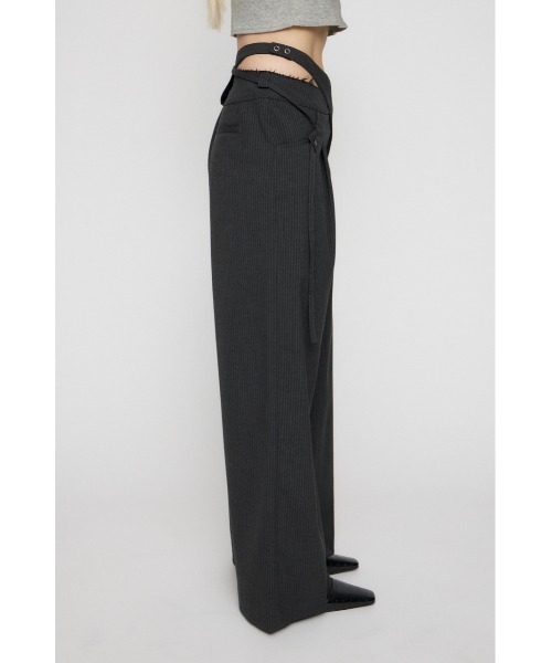 LAGUA GEM（ラグアジェム）の「WAIST DESIGN STRIPE パンツ（スラックス・レディース・ネイビー/グレー・X-SMALL/SMALL/MEDIUM）」の17枚目の写真