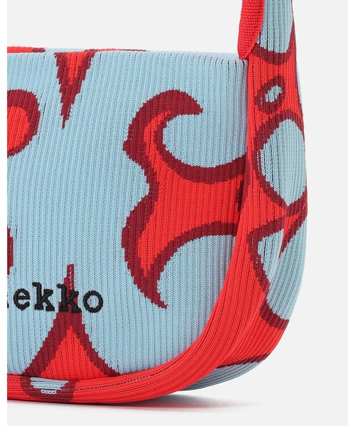 marimekko(マリメッコ)の「Keidas / Knitted Crossbody(ショルダーバッグ・レディース・レッド・FREE)」の6枚目の写真