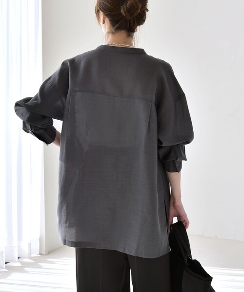 quaranciel(カランシエル)の「quaranciel:〈洗濯機可能〉リネン ミックス バンドカラー ポケット シャツ(シャツ/ブラウス・レディース・チャコールグレー/ナチュラル・ONE SIZE)」の22枚目の写真