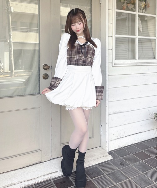 one way(ワンウェイ)の「チェック×ボレロ風トップス(Tシャツ/カットソー・レディース・ブラック系その他/ホワイト系その他/グレー系その他/ブラウン系その他/ブラウン系その他2・FREE)」の6枚目の写真