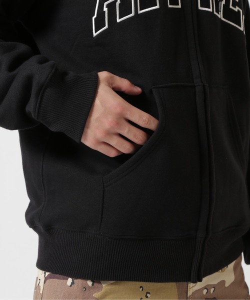 AVIREX（アヴィレックス）の「《WEB&DEPOT限定》DAILY EX ZIP UP SWEAT PARKA LOGO / ジップアップ スウェット パーカー ロゴ / AVIREX / アヴィレックス（パーカー・メンズ・オフホワイト/グレー/ブラック/ネイビー・MEDIUM/X-LARGE/LARGE/XX-LARGE）」の15枚目の写真