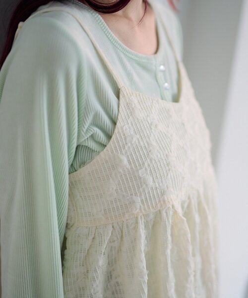 Kastane(カスタネ)の「フラワージャガードチュニック(チュニック・レディース・ブラック/アイボリー・FREE)」の3枚目の写真