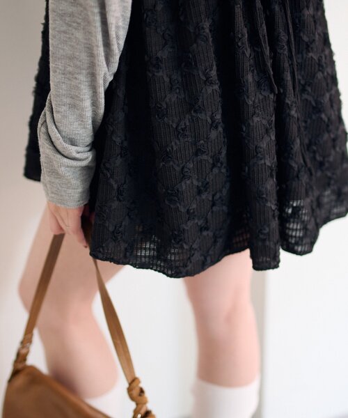 Kastane(カスタネ)の「フラワージャガードチュニック(チュニック・レディース・ブラック/アイボリー・FREE)」の20枚目の写真