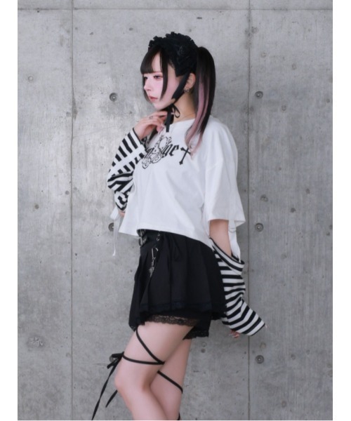 Amilige(アミリージュ)の「Stitched Bearプリントクロップドトップス【2way着用可能】(Tシャツ/カットソー・レディース・ブラック系その他/ブラック/ホワイト系その他・FREE)」の7枚目の写真