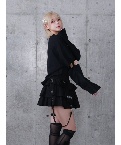 Amilige(アミリージュ)の「Stitched Bearプリントクロップドトップス【2way着用可能】(Tシャツ/カットソー・レディース・ブラック系その他/ブラック/ホワイト系その他・FREE)」の10枚目の写真