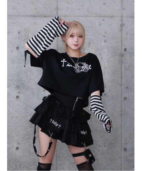 Amilige(アミリージュ)の「Stitched Bearプリントクロップドトップス【2way着用可能】(Tシャツ/カットソー・レディース・ブラック系その他/ブラック/ホワイト系その他・FREE)」の18枚目の写真