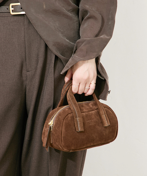 CHRISTIAN VILLA（クリスチャンヴィラ）の「《追加》【CHRISTIAN VILLA /クリスチャン ヴィラ】MINI TOTE（ショルダーバッグ・レディース・キャメル/ブラウン・FREE）」の2枚目の写真
