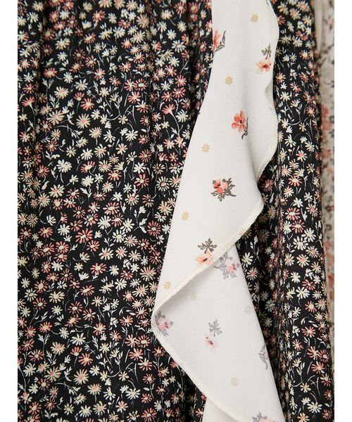 FRAY I.D（フレイアイディー）の「【LIBERTY×FRAY I.D】ラッフルキャミソールドレス（ドレス・レディース・グリーン/ブラック/アイボリー・1/0）」の16枚目の写真