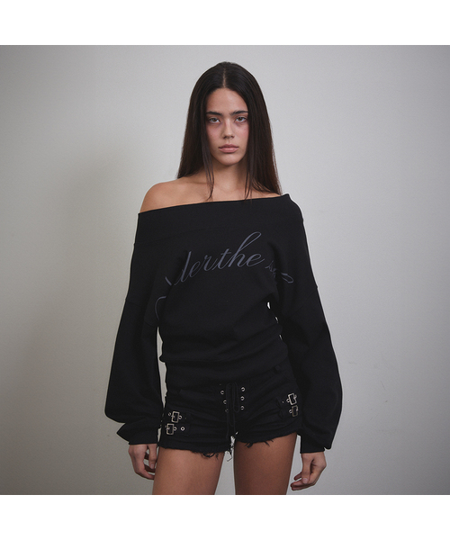 VOONT(ブント)の「Lettering Off Shoulder Sweatshirt (BLACK)(スウェット・レディース・ブラック・OS)」の1枚目の写真