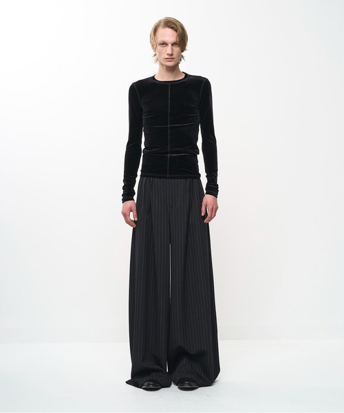 Juha（ユハ）の「LUSH VELOUR SECOND SKIN（Tシャツ/カットソー・メンズ・ブラウン/ブラック・4/3）」の3枚目の写真