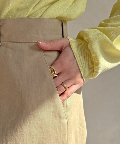 DouDou（ドゥドゥ）の「バックタックルーズチノパン（その他パンツ・レディース・ベージュ/ホワイト・36/38）」の12枚目の写真