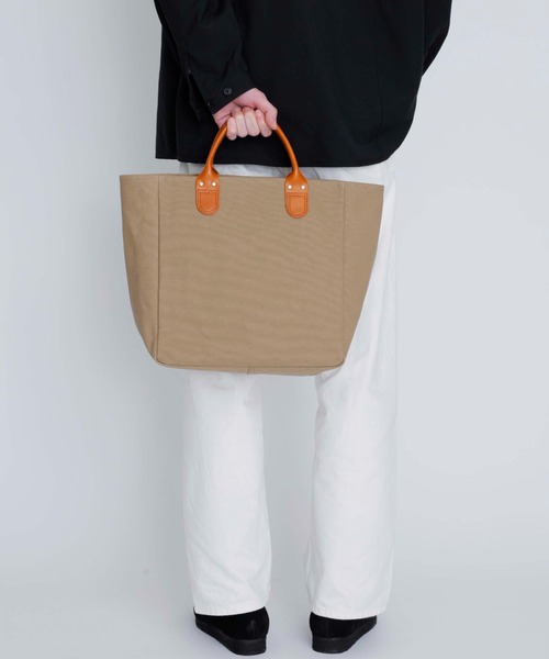 Creed（クリード）の「SIX(シックス)/トートバッグM（トートバッグ・レディース・ブラック/ベージュ・FREE）」の2枚目の写真