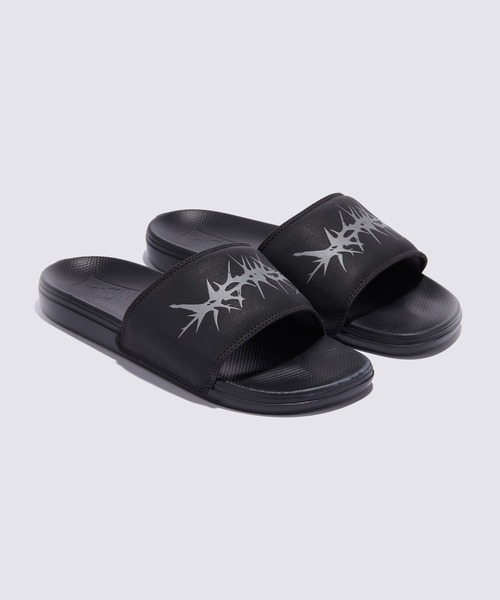 VANS（バンズ）の「ラコスタ スライドオン サンダル / MTE La Costa Slide-On REFLECTI VN000D7GCVQ1（サンダル・メンズ・ブラック・4/6）」の2枚目の写真