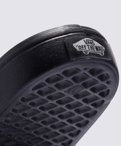VANS（バンズ）の「ラコスタ スライドオン サンダル / MTE La Costa Slide-On REFLECTI VN000D7GCVQ1（サンダル・メンズ・ブラック・4/6）」の5枚目の写真