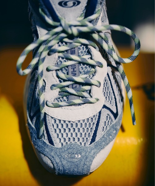 SALOMON(サロモン)の「XT-WHISPER EMBROIDERY L49142600(スニーカー・メンズ・ブルー・25.0cm/24.5cm/24.0cm/23.5cm/28.5cm/28.0cm/27.5cm/27.0cm/26.5cm/26.0cm/25.5cm/29.0cm/22.5cm/23.0cm/30.0cm)」の2枚目の写真