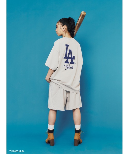KEBOZ(ケボズ)の「KEBOZ × MLB LOS ANGELES DODGERS LOGO WASHED S/S TEE(Tシャツ/カットソー・メンズ・ホワイト・2XL/XL/L/M/S)」の8枚目の写真