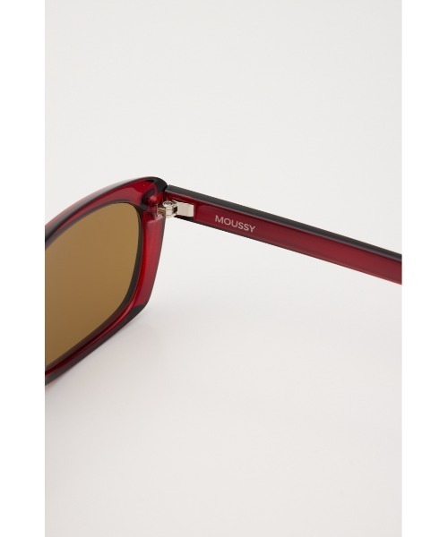 MOUSSY（マウジー）の「SQUARE CAT アイウェア（サングラス・レディース・ブラック/レッド・FREE）」の10枚目の写真