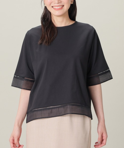 GLACIER lusso(グラシアルッソ)の「【美冷・接触冷感・UVカット】シアー切替トップス(Tシャツ/カットソー・レディース・アイボリー/ブラック/ブルー/マスタード・L/LL/M/S)」の1枚目の写真