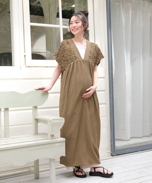 産前・産後対応】マタニティ/シャーリングVワンピース 668367 産前・産後対応】マタニティ/シャーリングVワンピース 668367
