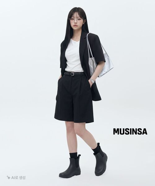 MUSINSA STANDARD WOMAN（ムシンサスタンダードウーマン）の「ウィメンズスリックベルト付き半袖ブレザー[ブラック]（テーラードジャケット・レディース・その他・SMALL/MEDIUM/LARGE/X-SMALL）」の4枚目の写真