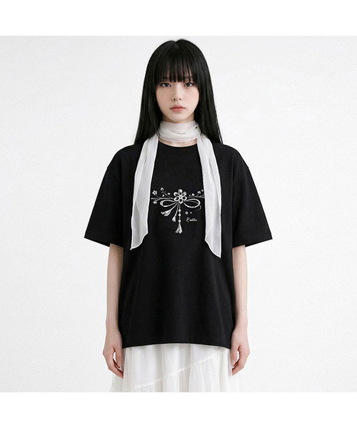 RANDOMOFF(ランダムオフ)の「ORNAMENT KNOT OVER FIT T-SHIRT (2color)(Tシャツ/カットソー・レディース・ブラック/ホワイト・SMALL/MEDIUM/LARGE/X-LARGE)」の1枚目の写真