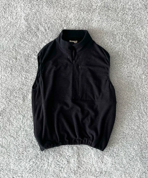 NOWHAW(ノウハウ)の「NOWHAW Towel cloth half zip vest(ベスト・メンズ・ネイビー/ブラック・1/2)」の6枚目の写真