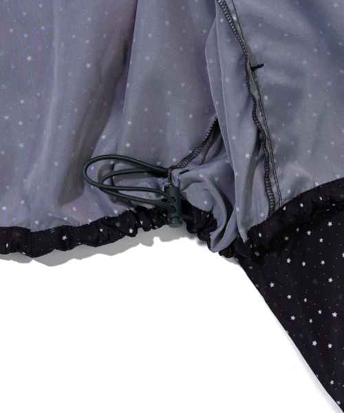 YOUHEE(ユヒ)の「STAR PATTERN HOODED WIND BREAKER_BLACK(ナイロンジャケット・レディース・その他・FREE)」の7枚目の写真