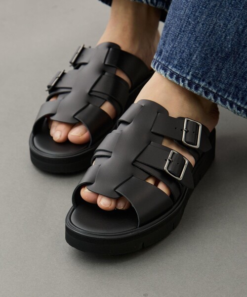 foot the coacher(フットザコーチャー)の「【foot the coacher/フットザコーチャー】GURKHA SANDALS(GLOXI CUT SOLE)(サンダル・メンズ・ブラック・25.0cm/26.0cm/27.0cm)」の2枚目の写真