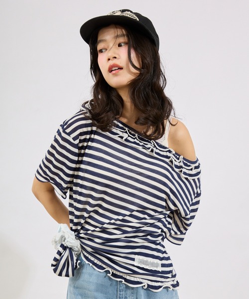 FCMM(エフシーエムエム)の「FRILL BORDER TEE/フリルボーダーTEE(Tシャツ/カットソー・レディース・ライトブルー/ネイビー/ピンク・SMALL/MEDIUM)」の2枚目の写真