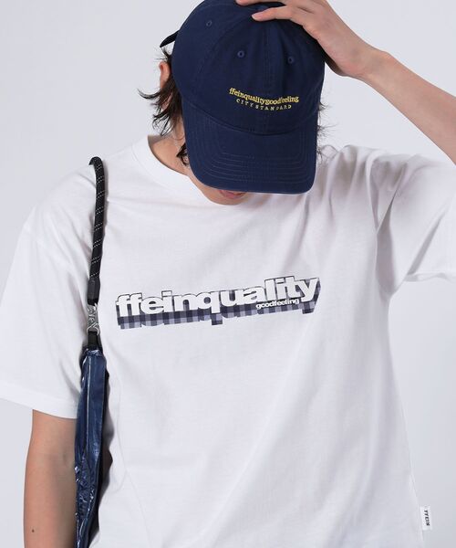 FFEIN(フェイン)の「【FFEIN(フェイン)】立体チェックプリントロゴショート丈Tシャツ/ クルーネック 半袖 刺繍 【短丈】(Tシャツ/カットソー・メンズ・ライトブルー/ホワイト/ブラック/その他1/ネイビー・MEDIUM/SMALL/LARGE)」の5枚目の写真