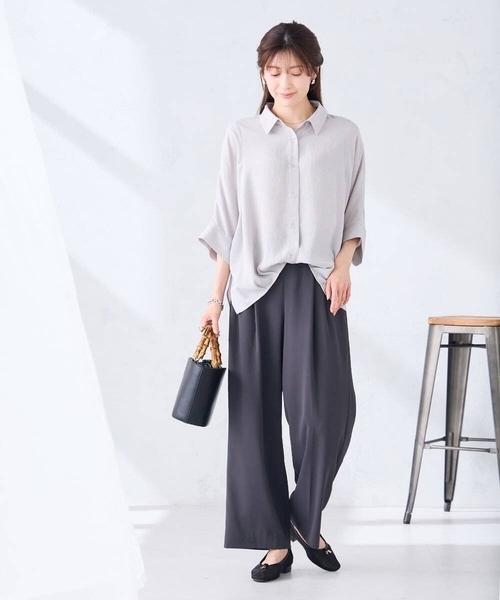a.v.v(アーヴェヴェ)の「2タックワイドパンツ【セットアップ対応】(その他パンツ・レディース・グレー系その他/チャコールグレー・38/40)」の20枚目の写真