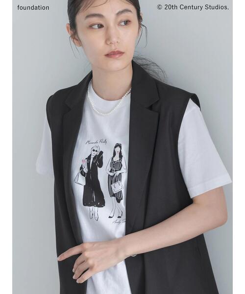 Te chichi（テチチ）の「【プラダを着た悪魔】ミランダ&アンドレアTシャツ（Tシャツ/カットソー・レディース・アイボリー/オフホワイト・F）」の8枚目の写真