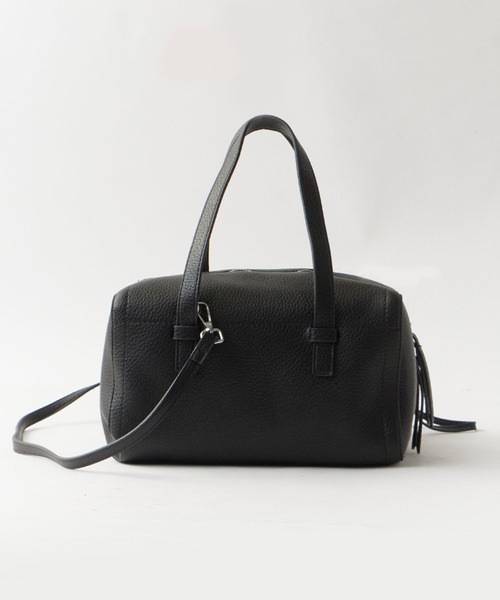 Chick(チック)の「2way Embossed Handbag with Mini Pouch / ミニポーチ付き 2WAY エンボス ハンドバッグ シボ加工 シンプル ベーシック 無地 レディース 秋 秋服 2026年秋冬(ショルダーバッグ・レディース・ブラック/グレー/ブルー/アイボリー・FREE)」の6枚目の写真