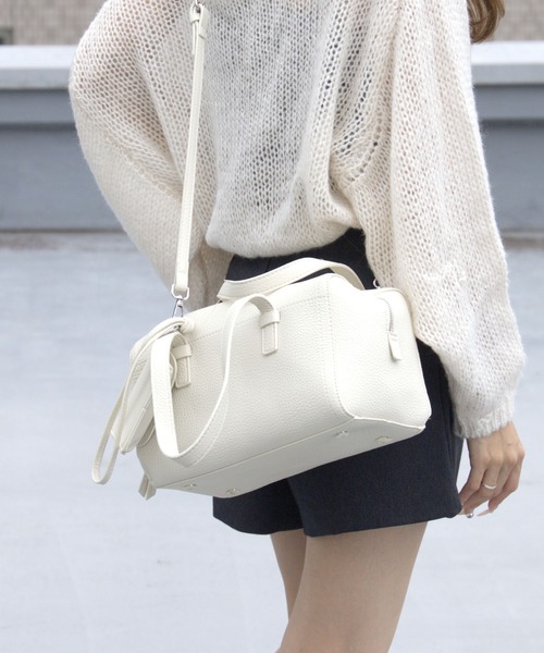 Chick(チック)の「2way Embossed Handbag with Mini Pouch / ミニポーチ付き 2WAY エンボス ハンドバッグ シボ加工 シンプル ベーシック 無地 レディース 秋 秋服 2026年秋冬(ショルダーバッグ・レディース・ブラック/グレー/ブルー/アイボリー・FREE)」の21枚目の写真