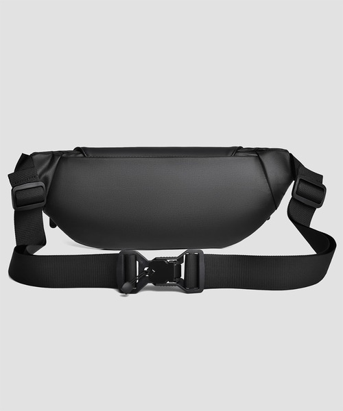 WESTBOY(ウエストボーイ)の「Y2Kフラップポケット ボディショルダーバッグ WO26W2BG08(ショルダーバッグ・メンズ・ブラック・FREE)」の8枚目の写真
