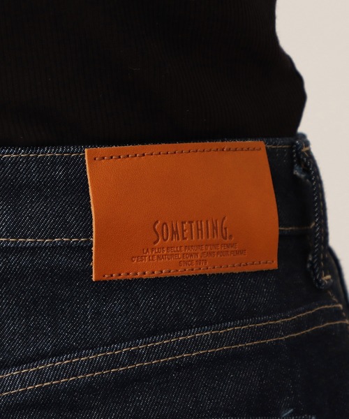 SOMETHING(サムシング)の「SOMETHING フレア デニムジョーツ(デニムパンツ・レディース・ブルー/インディゴブルー・SMALL/LARGE/MEDIUM)」の10枚目の写真