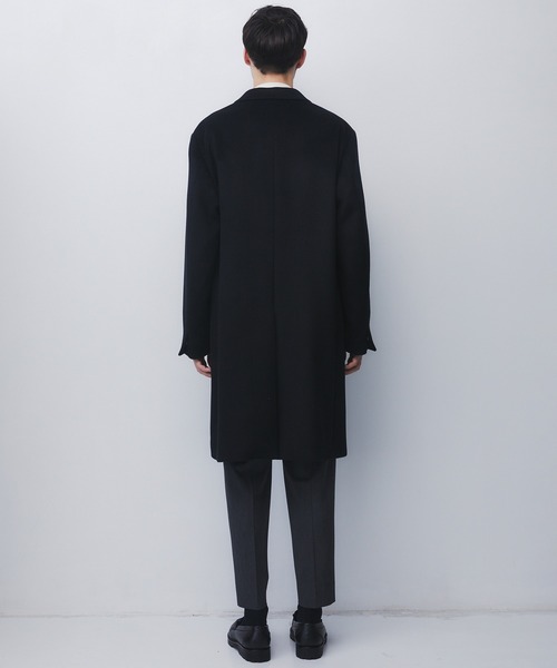 UNITED TOKYO（ユナイテッドトウキョウ）の「【ZOZO先行販売】日本製極上素材 CASHMERE SINGLE CHESTER COAT　｜日本製/カシミヤ/新作/オフィスカジュアル/通勤/ビジネス（チェスターコート・メンズ・ブラック/ブラウン/ダークグレー・2/1/3）」の20枚目の写真