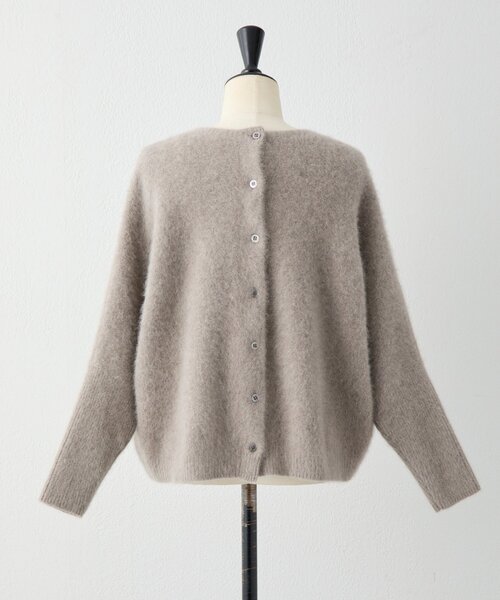 BEARDSLEY(ビアズリー)の「《ZOZO先行予約開始》FOXウール後ろ釦ニット(ニット/セーター・レディース・モカ/ブラック/ピンク・FREE)」の21枚目の写真