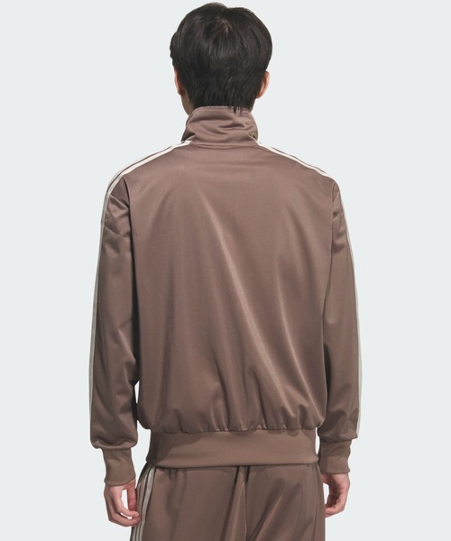 adidas(アディダス)の「スタジアム トリコット ルーズフィット トラックトップ(ジャージ) / アディダス adidas(ジャージ・メンズ・ブラウン・XX-LARGE/3XL/LARGE/MEDIUM/SMALL/X-LARGE/X-SMALL)」の2枚目の写真
