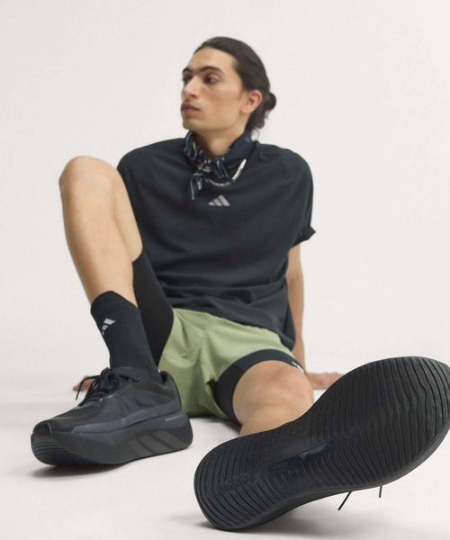 adidas(アディダス)の「ハイパーブースト エッジ ランニング / HYPERBOOST EDGE Running / ランニングシューズ / アディダス adidas(スニーカー・メンズ・ブラック・25.0cm/25.5cm/26.0cm/26.5cm/27.0cm/27.5cm/28.0cm/28.5cm/29.0cm)」の13枚目の写真