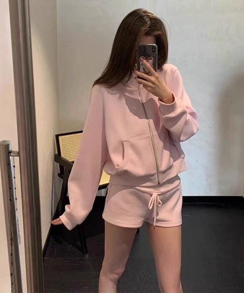 Ressaca(レサーカ)の「バックプリントジップアップスウェット&ショートパンツ セットアップ(セットアップ・レディース・グレー/ピンク・M)」の18枚目の写真