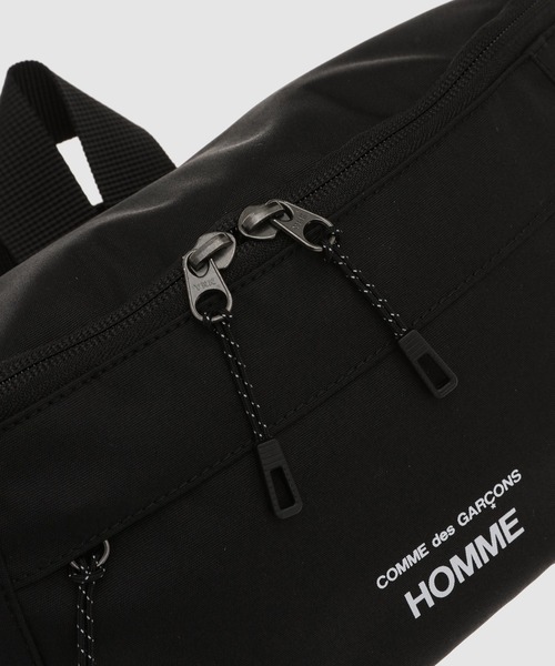 COMME des GARCONS HOMME(コム デ ギャルソン・オム)の「CdG HOMME LOGO WAIST BAG(ボディバッグ/ウエストポーチ・メンズ・ブラック・ONE SIZE)」の7枚目の写真